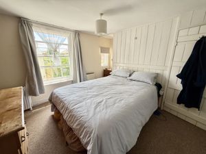 Photo 16- click for photo gallery